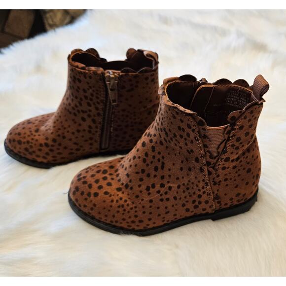 Gap Kids Brown Animal Print Speckle Ankle Booties sz 7 - Picture 1 of 7